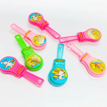 

24 pcs E791 G4/2 7cm Mini Sound Clappers chick chicken hen Goody Bags party Favor toys Pinata Carnivals Clicker Sound Maker