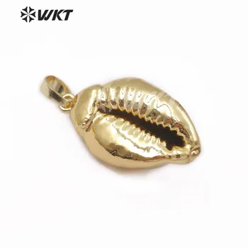 

WT-JP114 Natural Cowrie Shell Pendant Sea Shell With Full Gold Dipped Pendant For Women Shell Necklace Cowry Jewelry