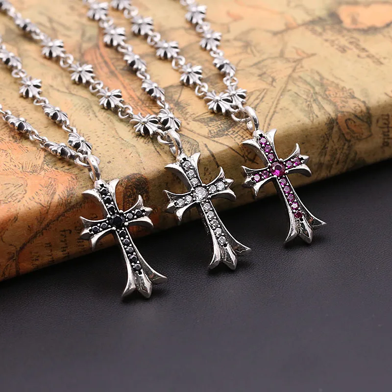 

Fashion S925 Sterling Silver Retro Thai Silver Fashion Personalized Cross Necklace Men And Women Vintage Style