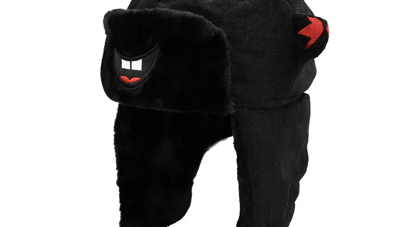 Snow-Caps-Fur-Earflaps-Russian-Hats-Mask_03