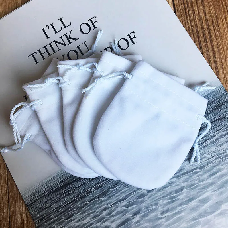 

50pcs/lot Flannel Bag Pouch For Bead Charm Bracelet Women Original Pandora Jewelry Birthday Gift White Bags Outer Packaging