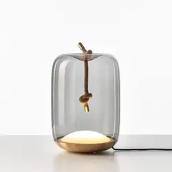 Настольная лампа из скандинавского стекла для гостиной, простая художественная дизайнерская модель, прикроватная настольная лампа для