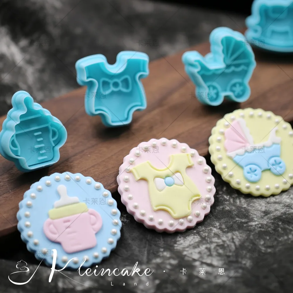 

4PCS/SET Trojan Bottle Clothes Spring Plastic Cake Tool Fondant Cake Decorating Sugarcraft Tools Biscuit Cookie Cutters 2413