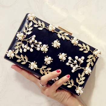 

Gold Metal Leaf&Pearl Flower Women Evening Bags 2018 Vintage Designer Wedding Chain Clutch Bag Chain Party Wedding Bridal Bags