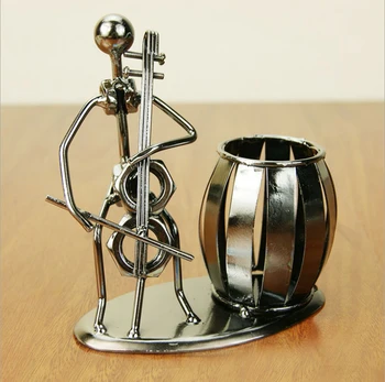 

Classic Popular Metal Music Man Pen Holder Office Home Decoration Desk Tidy Container Creative Simple Upscale Crafts