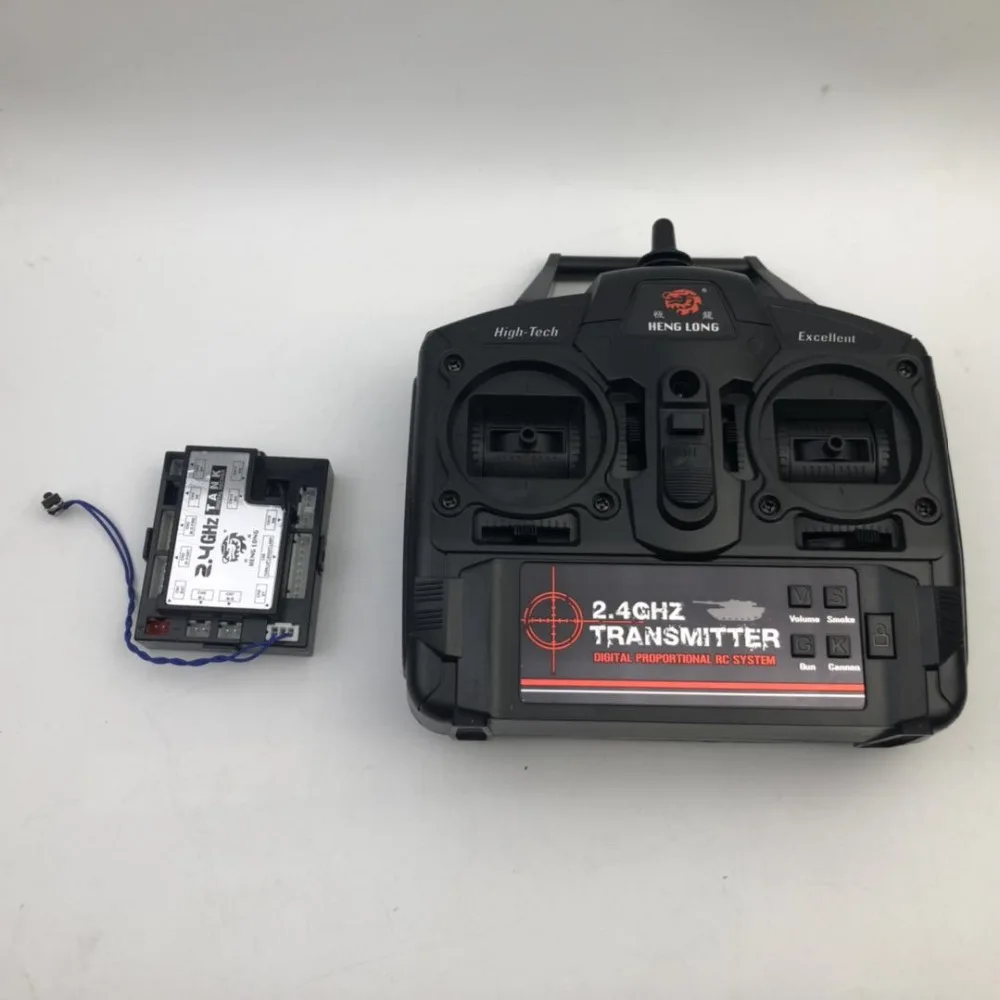 

old 2.4G Remote control+ receiver multi-function for Heng Long tanks Radio Control V5.2