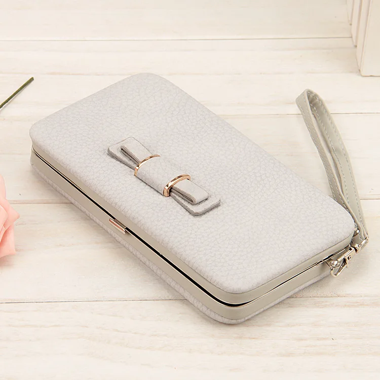 3626444887_1093465577