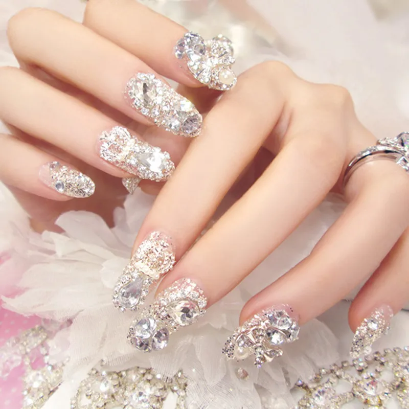 Роскошные блестящие стразы, свадебные накладные ногти, прозрачные блестящие драгоценные камни, короны, дизайнерские квадратные короткие накладные ногти для невесты, 24 шт