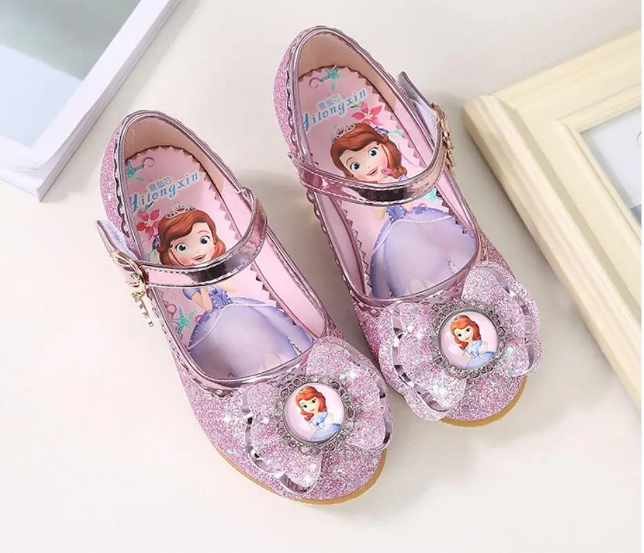 Kkabbyii детские кожаные сандалии Детская летняя обувь принцессы Софии на высоком каблуке детские сандалии обувь для вечеринок