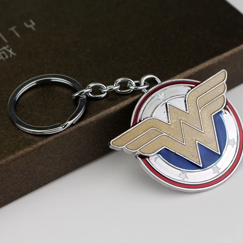

Superhero Wonder Woman Logo Alloy Pendant Keyring Cool Key Chain High Quality Gift For Fans Movie Jewelry Keychain Free Shipping
