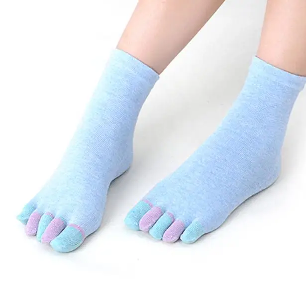 Женские хлопковые цветные нескользящие носки с массажным носком; носки с полной фиксацией; теплые хлопковые носки-тапочки; сезон зима-осень; W326 - Цвет: Blue