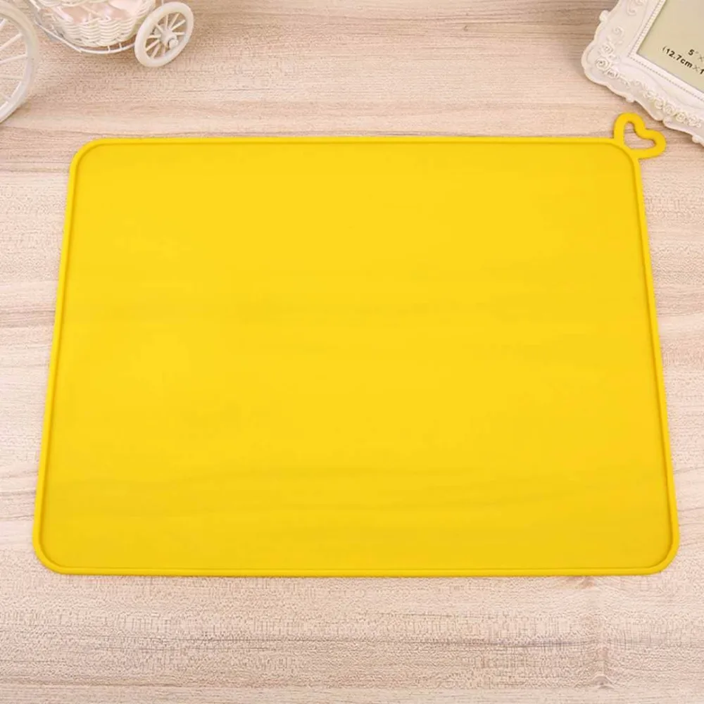 Buy Silicone placemats simple mobile plate sucker