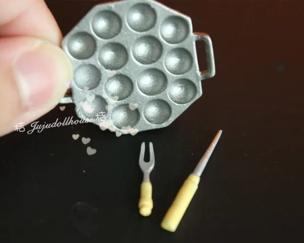 miniature kitchen utensils  (2)