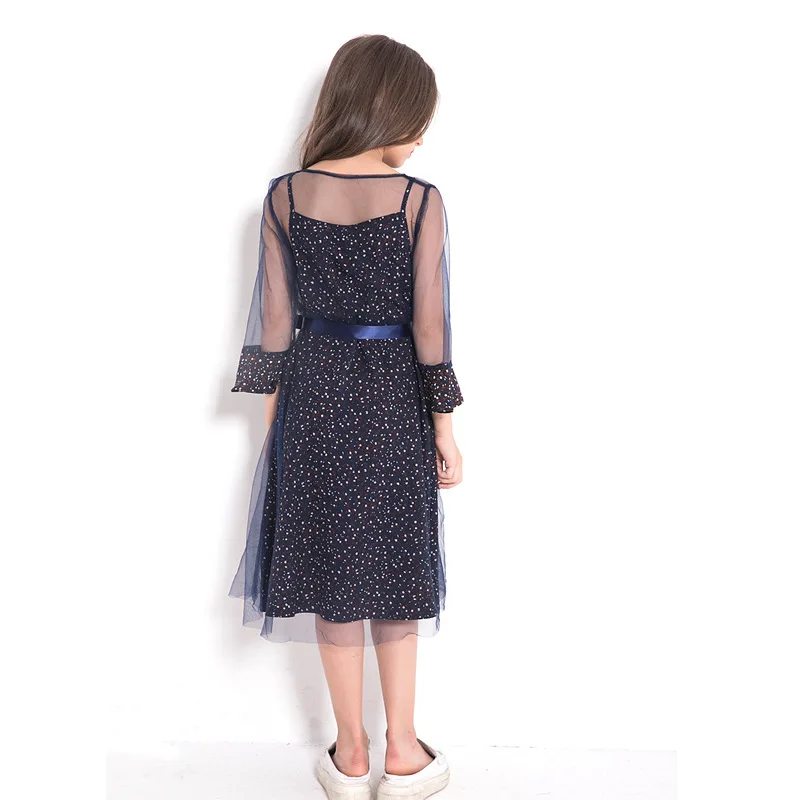 5696275603_1475330449