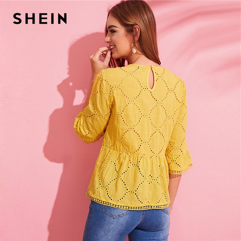 SHEIN, топ с баской на спине, блузка, желтый, бохо, однотонный, кружево, с ушками, вышивка, оборки на подоле, женские летние блузки