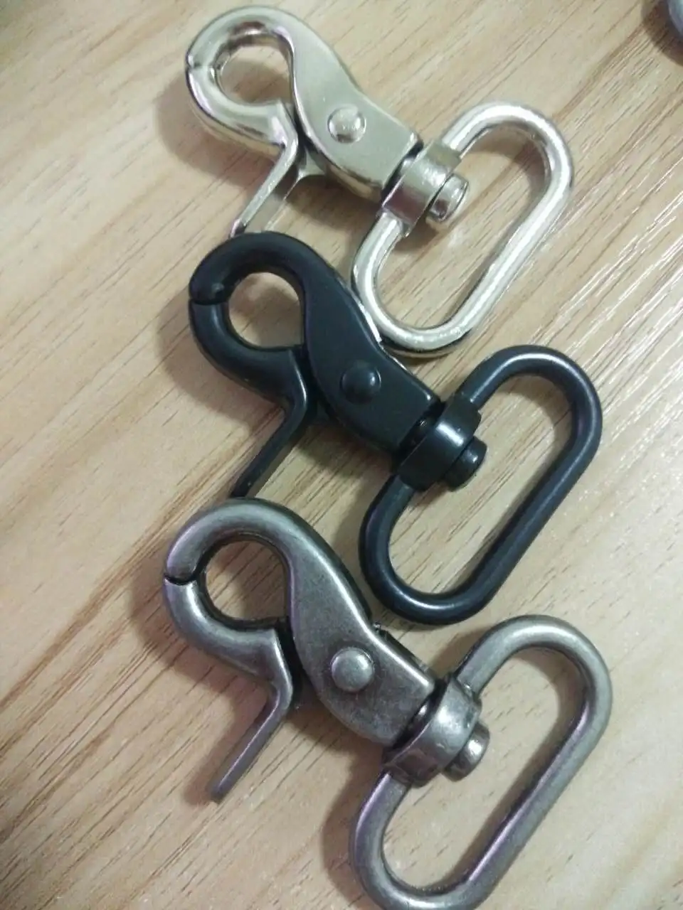 free shipping 5pcs metal swivel clips snap hook spring trigger for 32mm