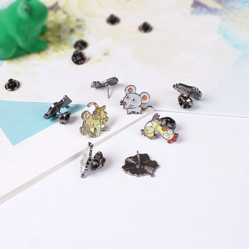 Cute Zodiac Animal Rat Cattle Tiger Rabbit Dragon Snake Horse Monkey Chicken Dog Pig Funny Enamel Brooche Pins Button Badge Cute Zodiac Animal Rat Cattle Tiger Rabbit Dragon Snake Horse Monkey Chicken Dog Pig Funny Enamel Brooche Pins Button Badge