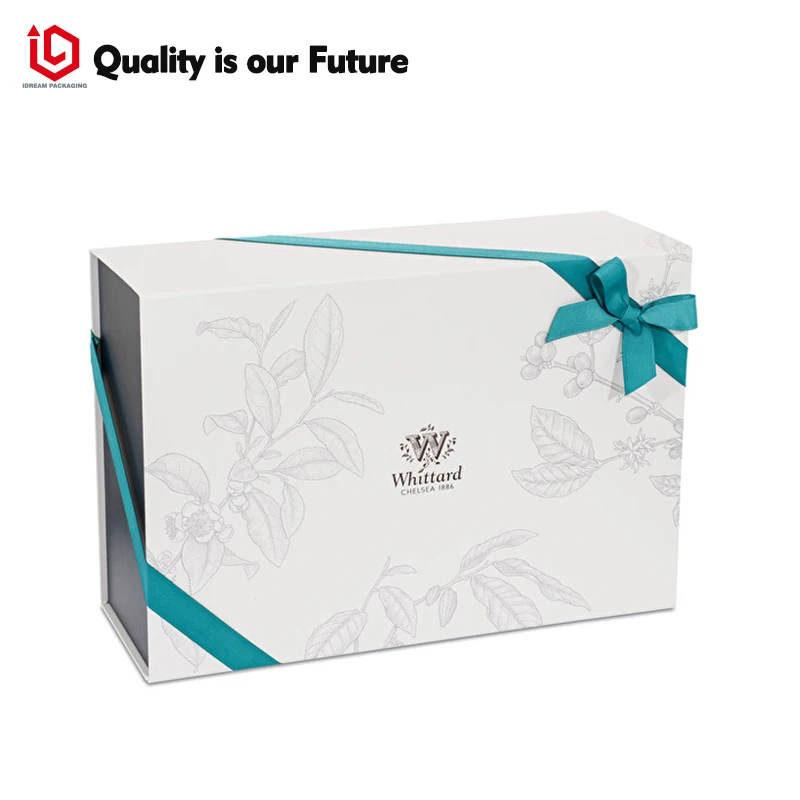 Medium Whittard Gift Box with Ribbon