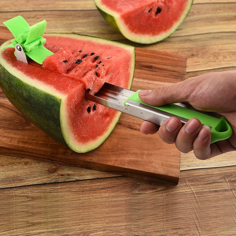 

Hand Push Windmill Watermelon Cutter 304 Stainless Steel Windmill Model Watermelon Splitter Rolling Cutter Fruit Kitchen Tool