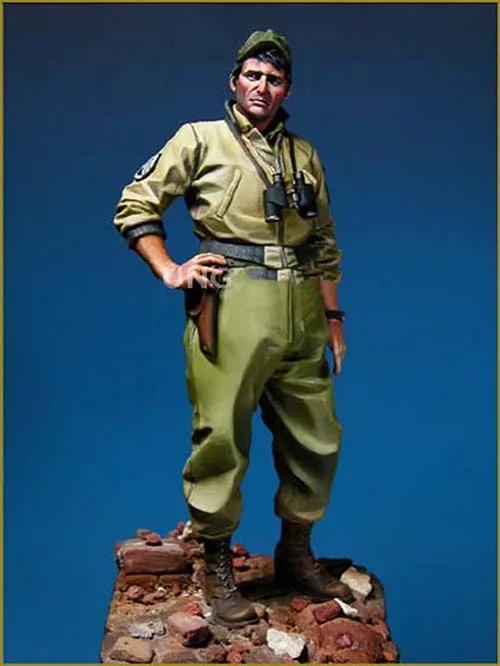 US TANK CREW WWII--90mm   (1)