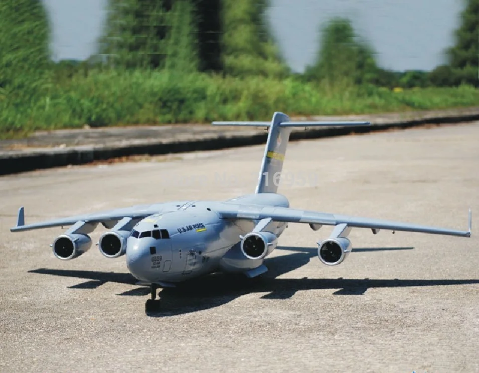 Радиоуправляемый самолет C17 AirBUS военный Aieliner 2 4G 7 канальный пульт дистанционного