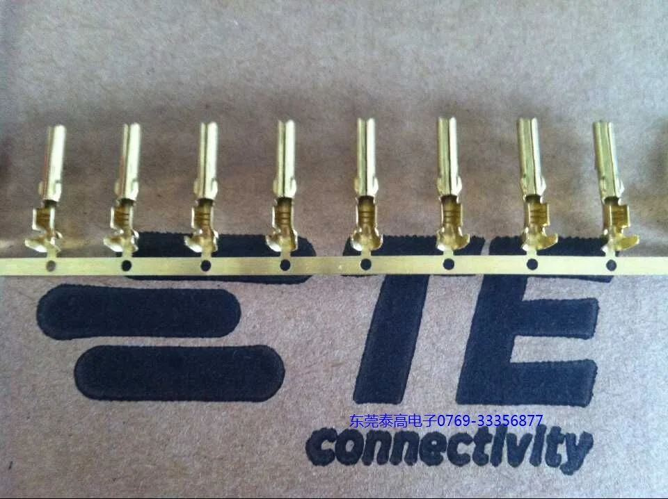 

Original authentic Tyco TE / AMP / TYCO 61117-2 connector terminal