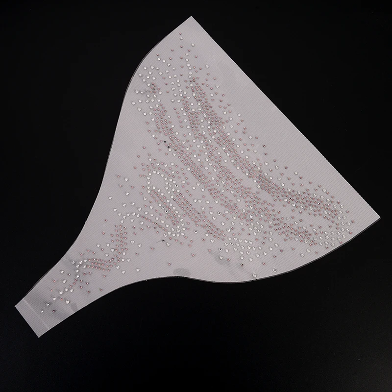 Кристалл декольте мотив дизайн железа на аппликация патчи передачи Fix Bling стразы с блестками для Diy платье рубашки 24 см X 28 см