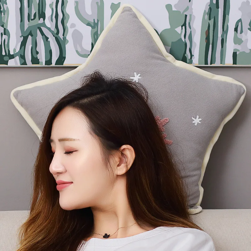 1 قطعة لينة الإبداعية وسائد فخمة لعب عيد الميلاد شجرة ستار القلب شكل وسادة وسادة المنزل غرفة نوم/كنبة مكتب وسادة الظهر 1 قطعة لينة الإبداعية وسائد فخمة لعب عيد الميلاد شجرة ستار القلب شكل وسادة وسادة المنزل غرفة نوم/كنبة مكتب وسادة الظهر