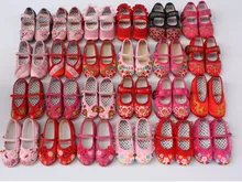 2019 new old Beijing soft breathable children's cloth shoes summer girls embroidered shoes national wind children's shoes prince old beijing cloth shoes in the new baotou embroidered to raise the national wind leisure women shoes cool slippers home