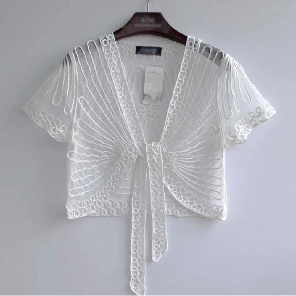 

Black White Crop Jacket Shrug Wedding Party Bolero Veste Femme Tie Up Hollow Out Lace Boleros Short Sleeve Jackets Female Coats