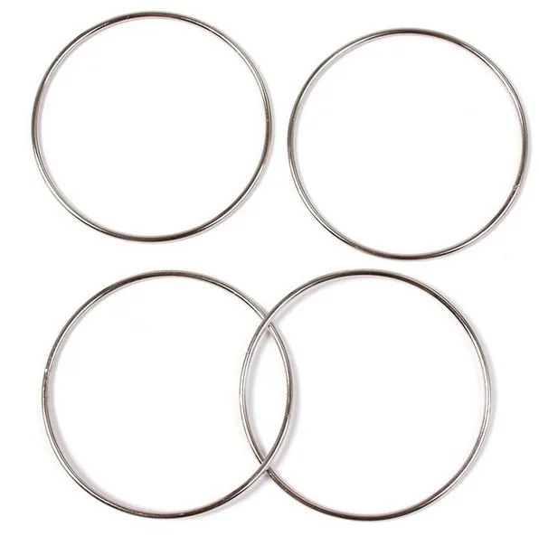 3351935095_131663490