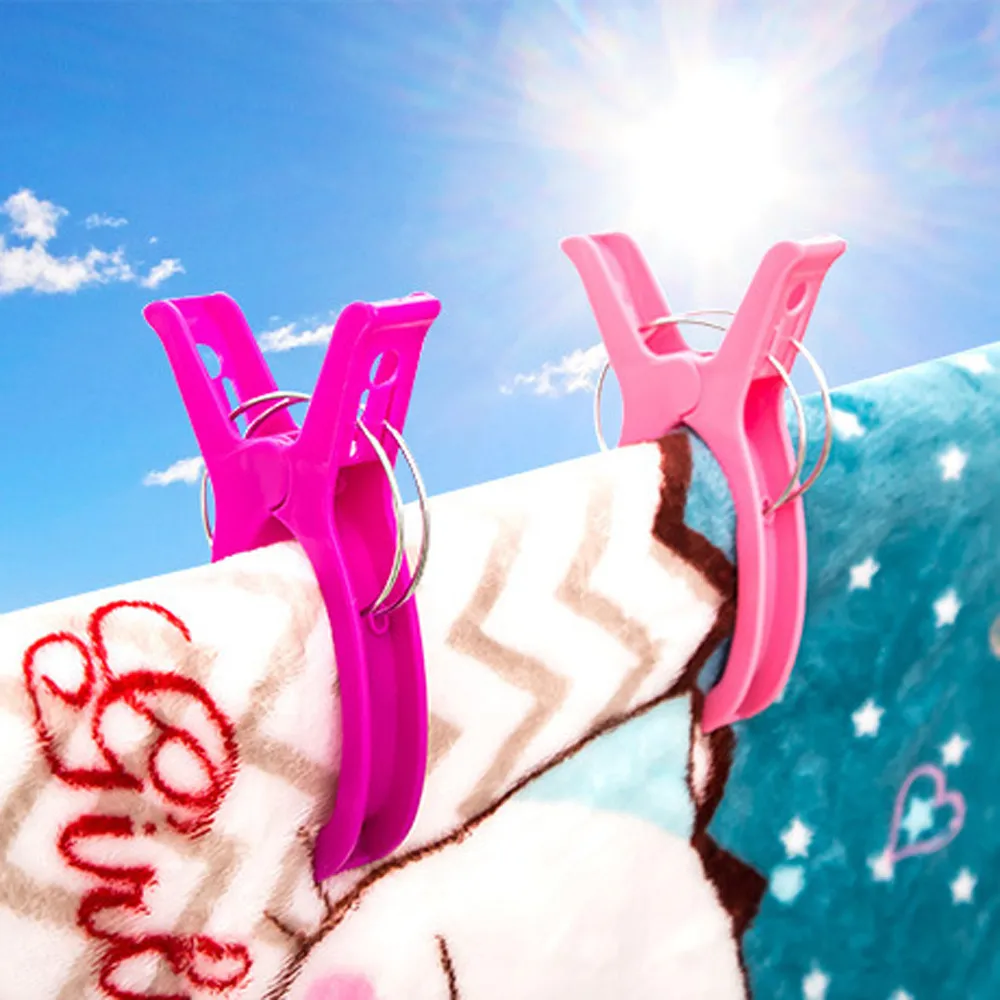 

2Pcs Large Bright Colour Plastic beach towel clip Pegs Clips To Sunbed Quilt decorative clothespins clothes pegs mini gadget LB