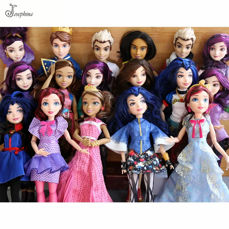 the new descendants dolls