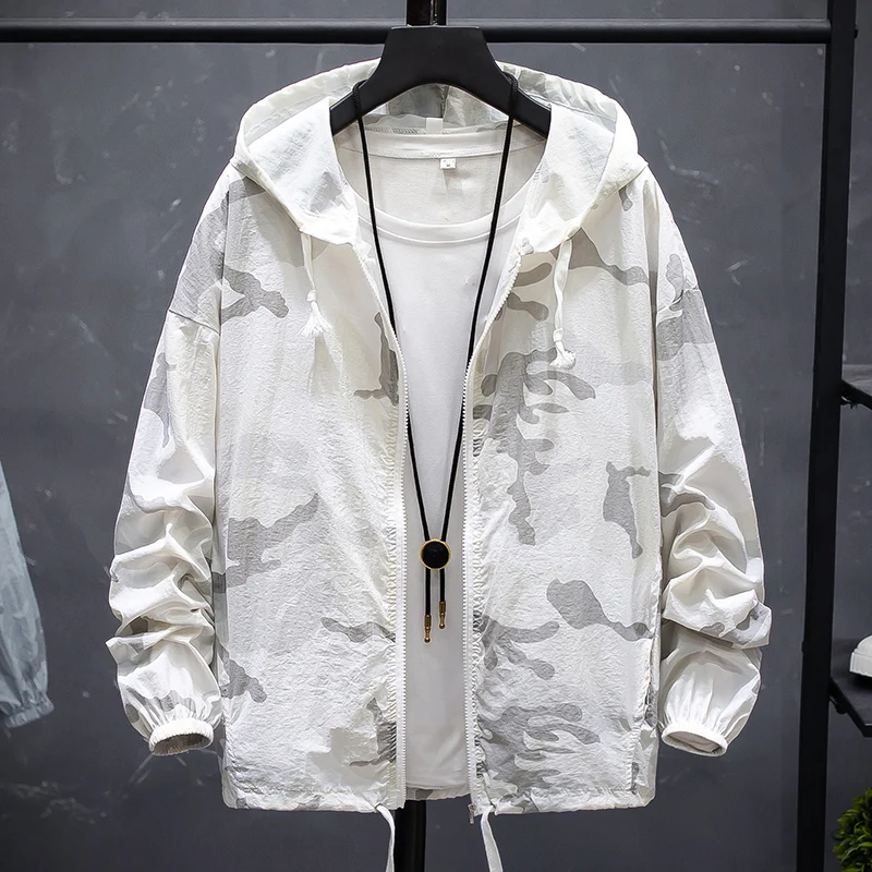 

High Quality Summer Jackets Men Korean Loose Camouflage Print Sun Protection Clothing Streetwear Simple Hooded Lovers Jacket 3XL