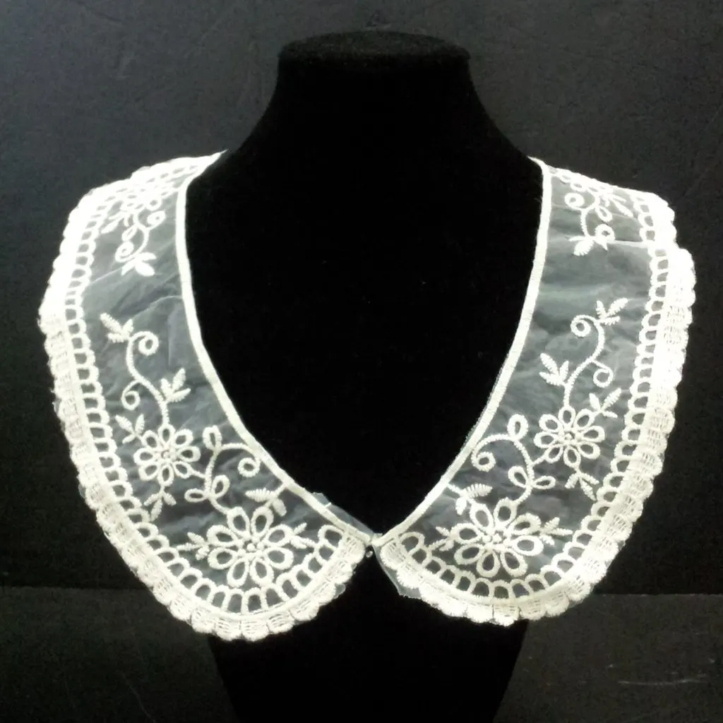 

Beige Cotton Voile Flower Cutout Lace Collar Charming Sewing Applications