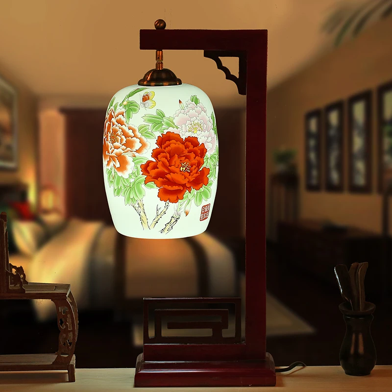 China Living Room Vintage Table Lamp Porcelain Ceramic Table Lamp wedding decoration chinese table lamp antique (1)