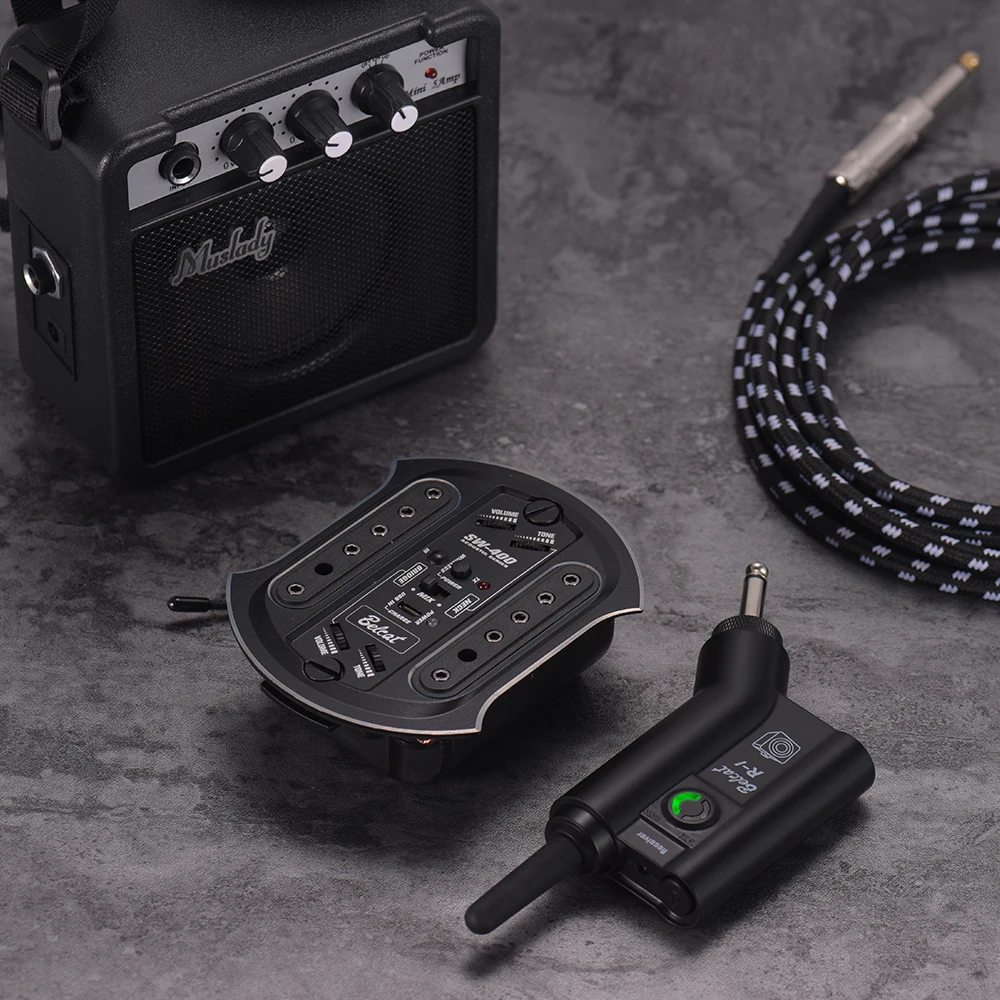 Belcat SW400+ R1 UHF Перезаряжаемые акустической гитары Беспроводной подключение к аудиовыходу Системы с приемник передатчик Max.50M T