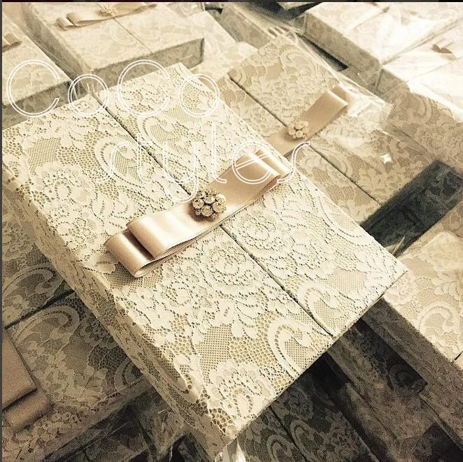 

Cocostyles lace hard cover invitation card box with crystal decoration handmade customized