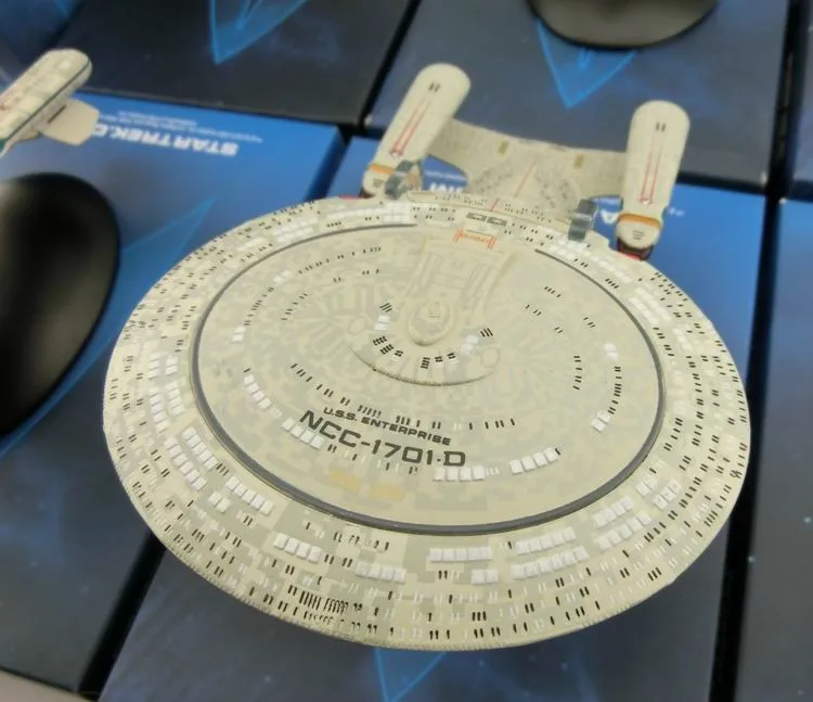 Star Trek USS предприятие NCC 1701 D модель космического корабля за пределами США. Startrek в