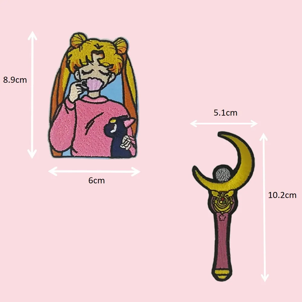 

3.5" Sailor Moon with cat Cartoon patches clothes TV MOVIE FILM Japan anime Cosplay Costume Embroidered usagi tsukino wappen