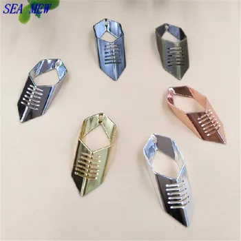 

SEA MEW 11*28mm Fashion Metal Copper Polygon Pendant 4 Colors Plated Hollow Out Charm For Jewelry Making