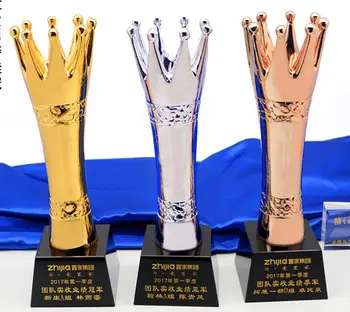 

world cup Gold silver color resin metal trophy making centaline estate performance crown trophy Wholesale factory direct selling