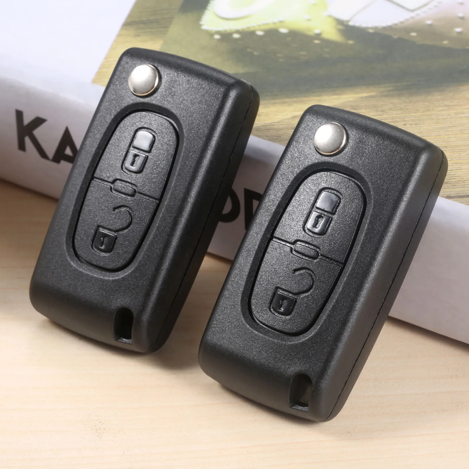 

2Pcs Remote Car Key CE0523 Flip 433mhz ID46 PCF7941 VA2 2 Buttons Middle Trunk For Peugeot Key 307 Citroen C2 C3 C4 C5