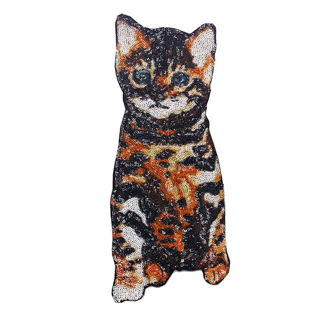 

1pieces Beaded Sequin Cat Pattern Design Embroidery Clothes Patches Applique Sew-on Patches Decorative Sewing Accessories TH178