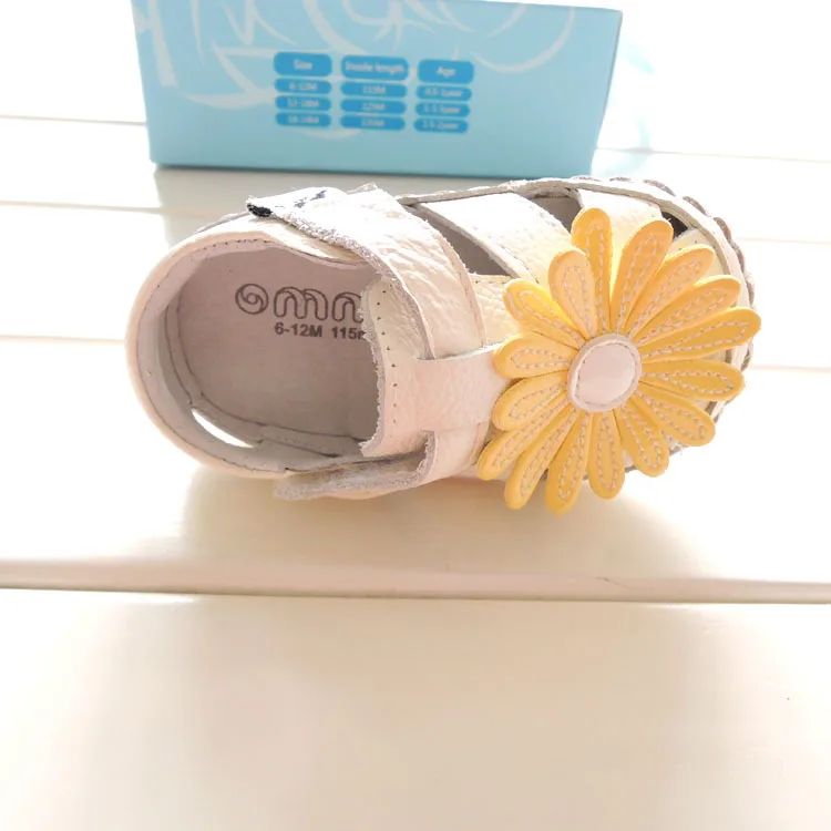 Sapatos de Bebê Macio do Bebê Meninas da Criança Verão Marca Nova Couro Genuíno Pouco Daisy Fundo Sapatos Interior Prewalkers Omn 7 bebê meninas da criança sapatos interior prewalkers