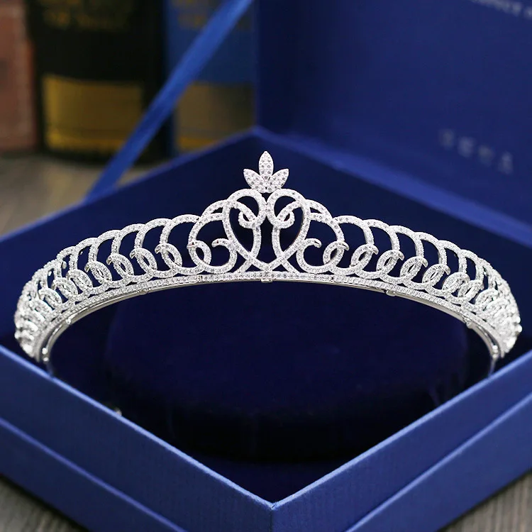 

Fashion luxurious retro crystal heart CZ zircon Princess crown wedding bride dinner banquet Beauty tiaras jewelry free shipping