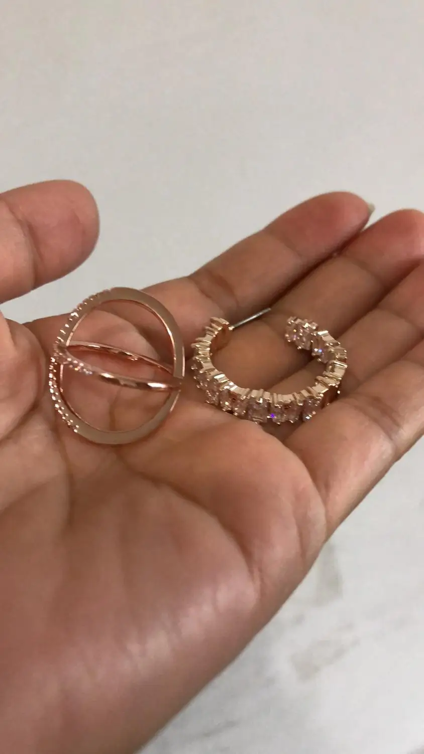 

Cubic Zirconia Stone Rose Earring And Cross Ring Set