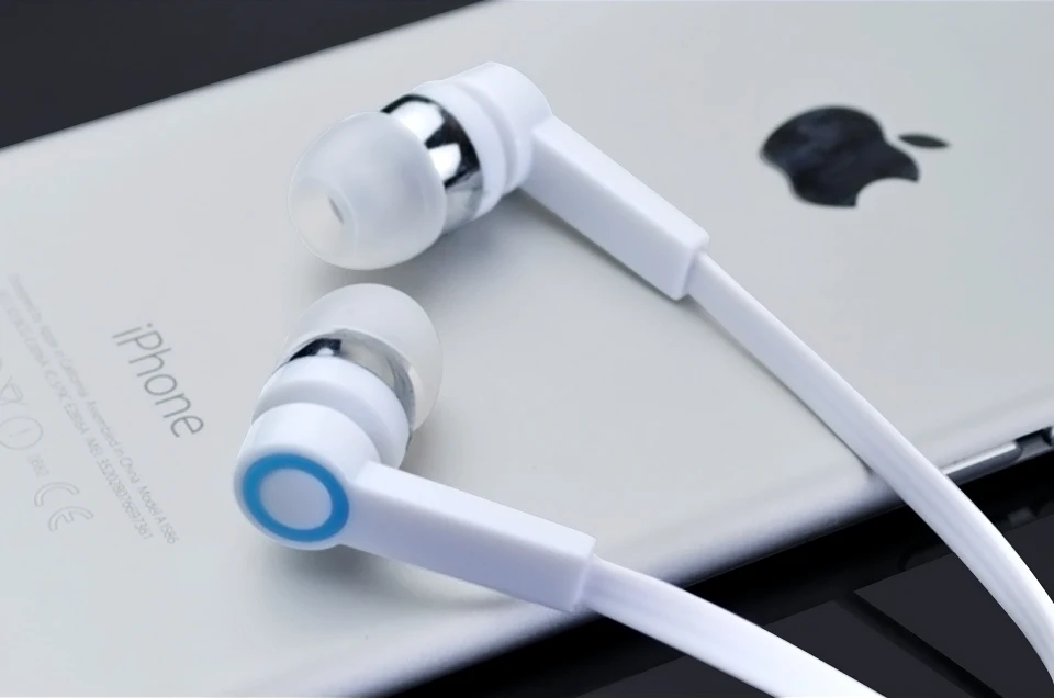 In-ear earphone (11)