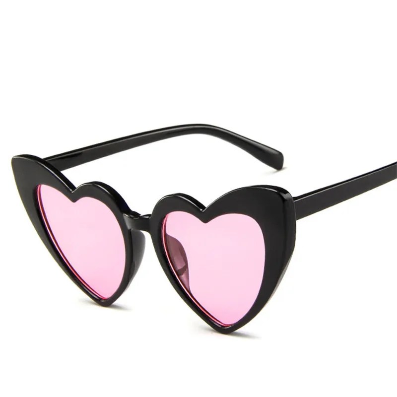 Yoovos рисунком в виде сердца и Цвета солнцезащитные очки Для женщин Винтаж роскошные солнцезащитные очки Пластик классический ретро на открытом воздухе Oculos De Sol Gafas - Цвет линз: Black Pink