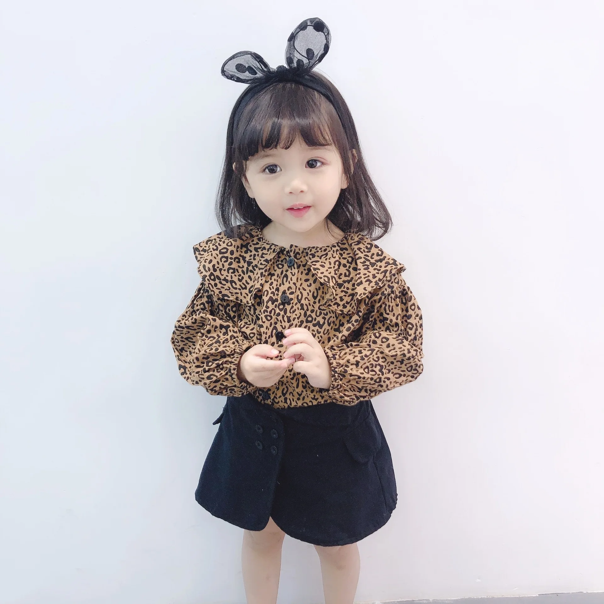

Baby Children New 2019 Spring Leopard-print Shirt for Girls Big Lotus Leaf Collar Puff Long Sleeve Blouses Kids Cotton Top Cloth